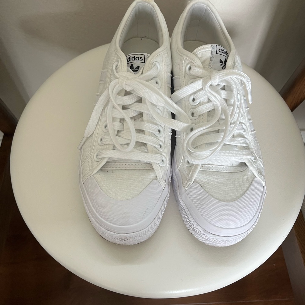 adidas Nizza Platform Sneaker (Women)
8M, WHITE/ WHITE/ WHITE - runs large